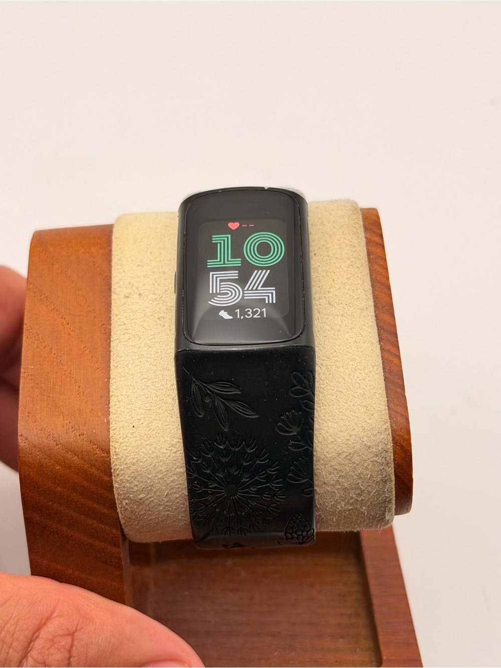 Fitbit Charge 6 - Picture 6 of 7